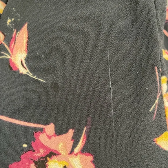 STUDIO B By BoBeau Navy Floral Sleeveless Jumper With Belt Size Medium - Picture 9 of 10